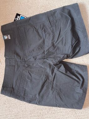 KÜHL M's Slax Shorts 8" Inseam Carbon Gray Size Size 30 NWT
